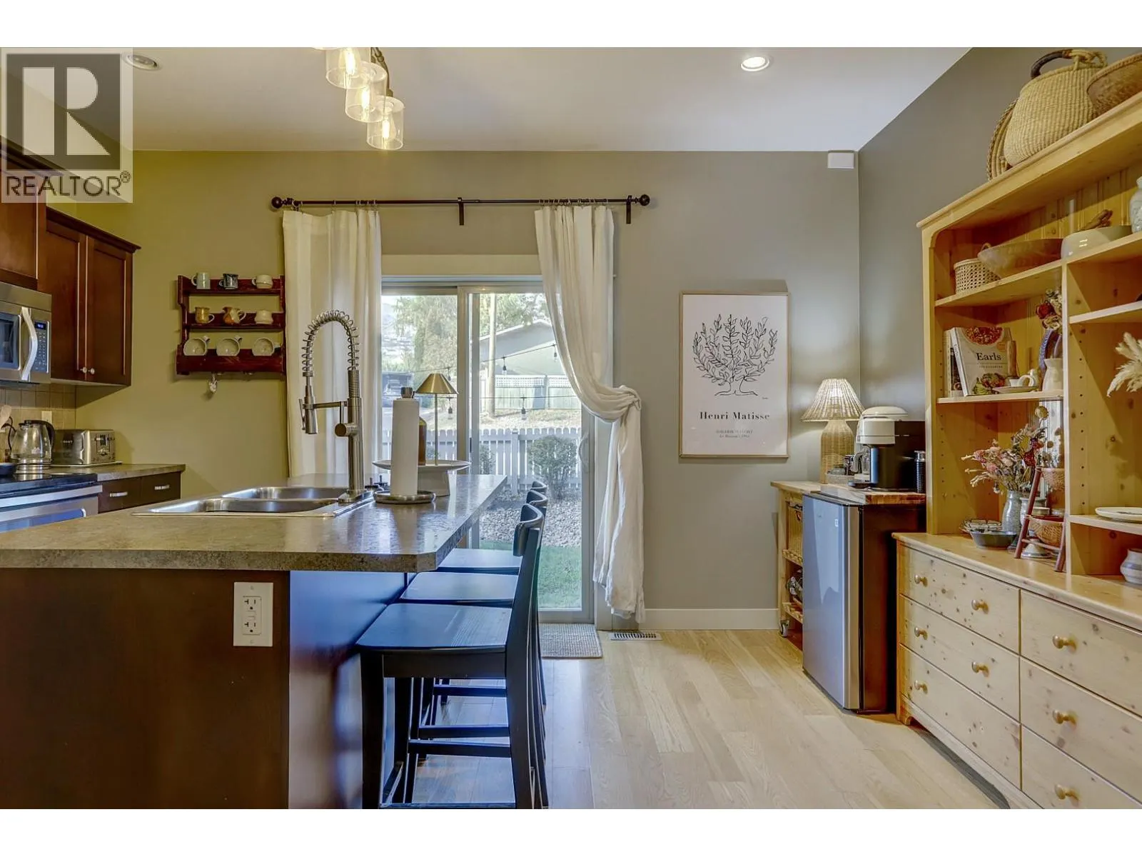 4900 Heritage Drive Unit# 1102