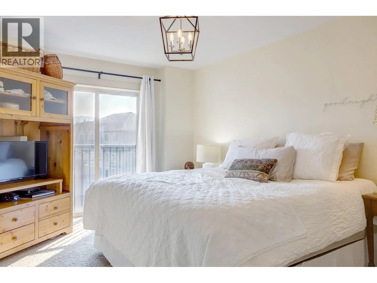 4900 Heritage Drive Unit# 1102
