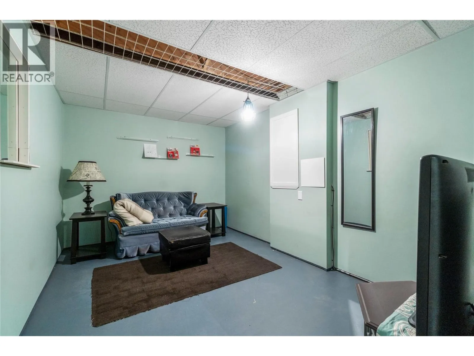 4061 Santa Road