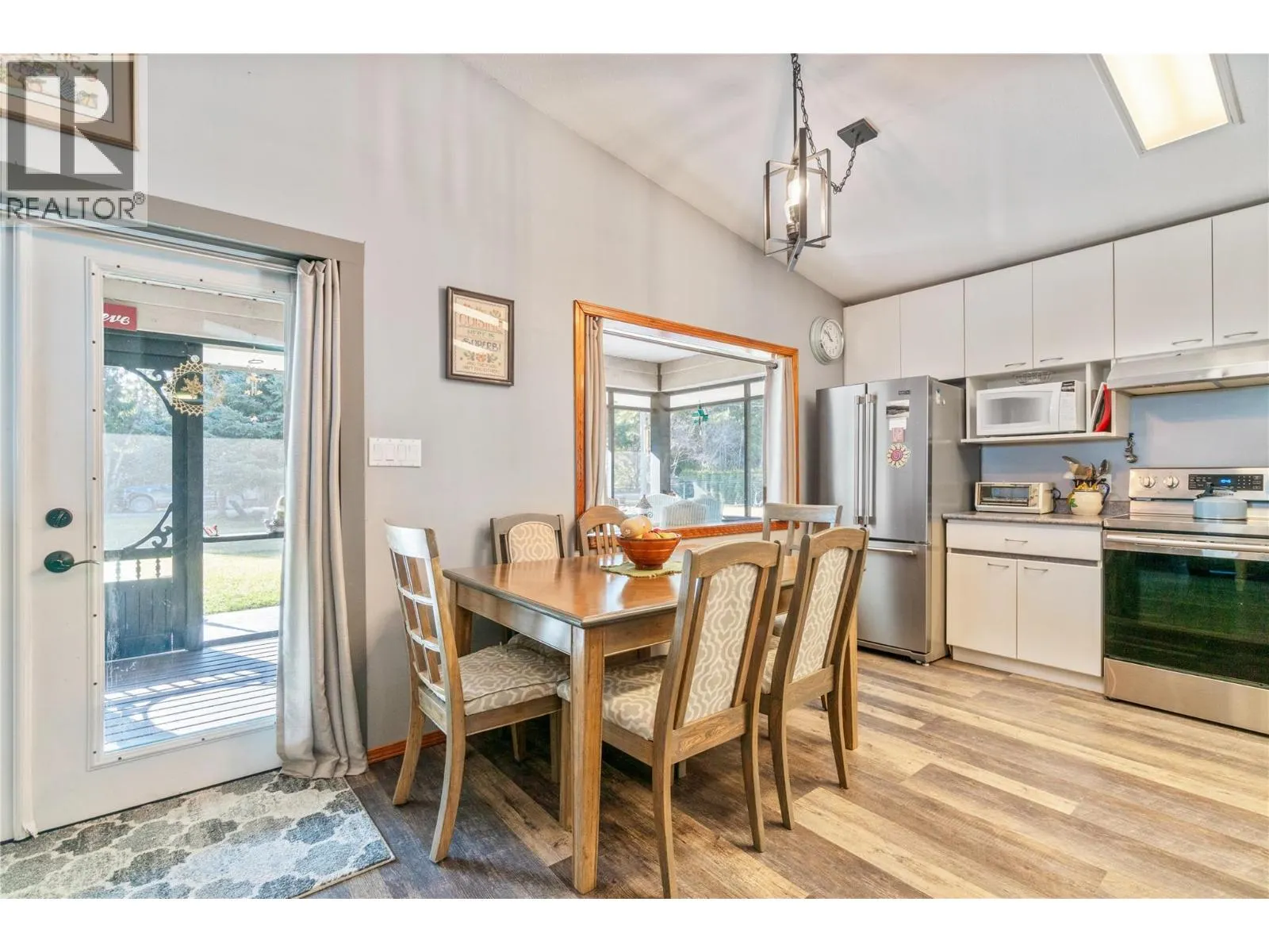 4061 Santa Road