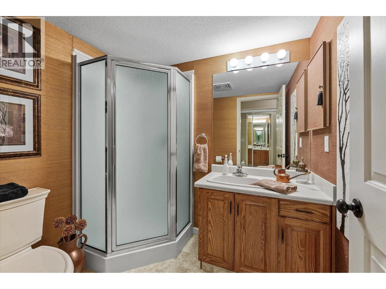 980 Glenwood Avenue Unit# 103