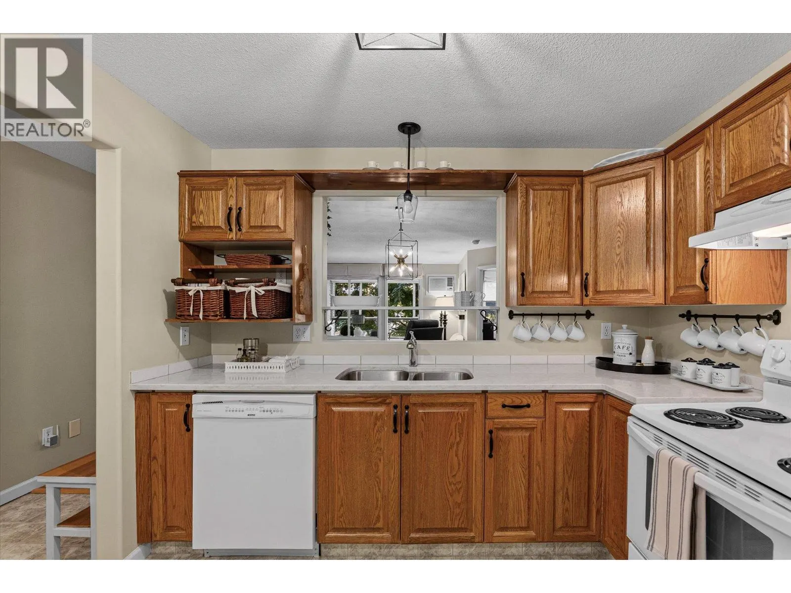 980 Glenwood Avenue Unit# 103