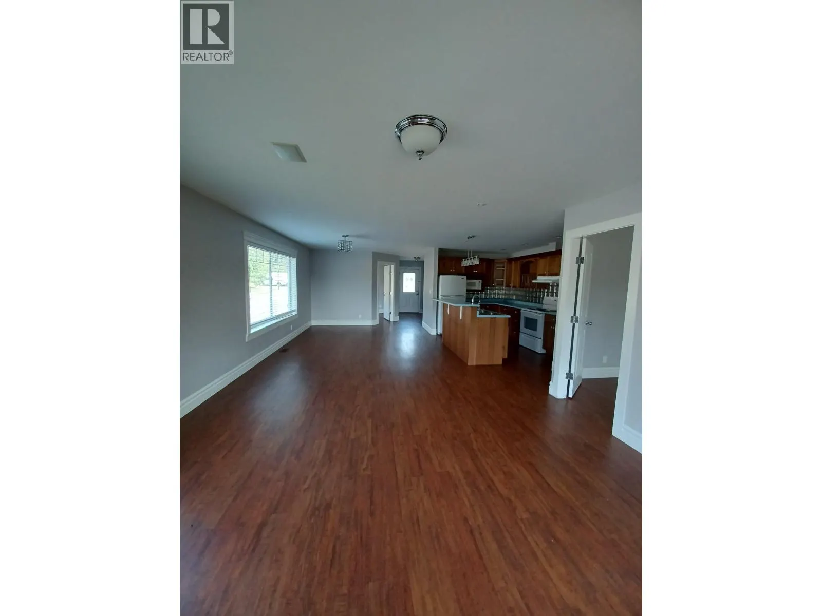 5661 97 Highway