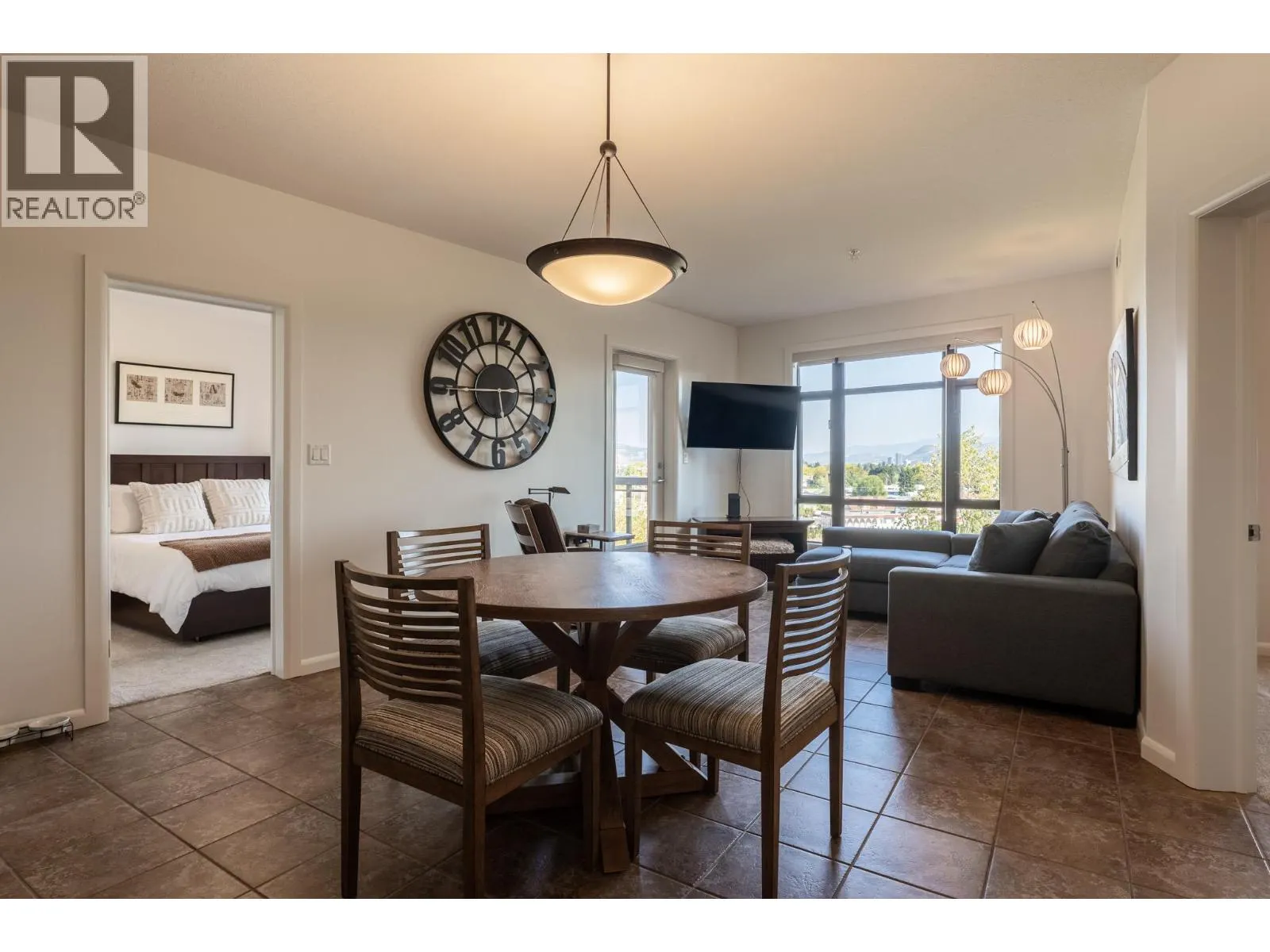 654 Cook Road Unit# 618