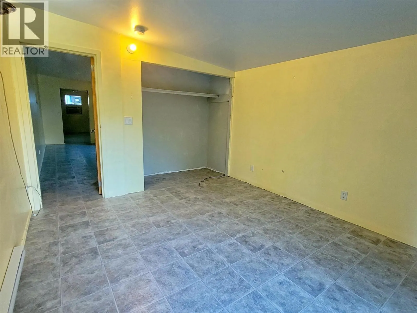 1545 Columbia Avenue Unit# 20