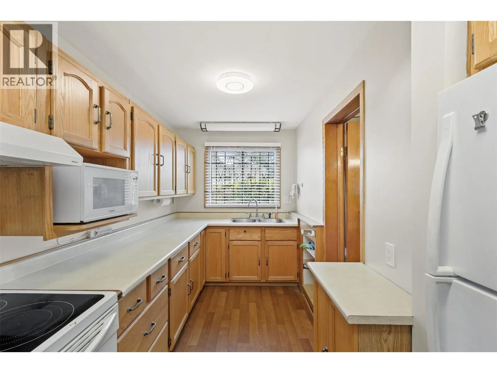 376 Alexander Avenue