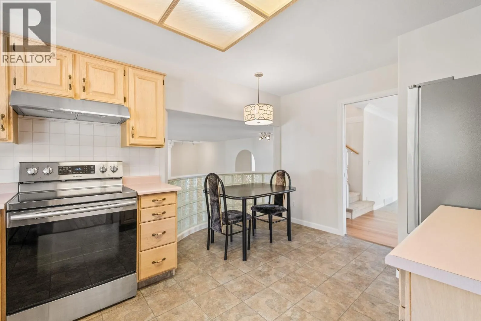 398 McTavish Road