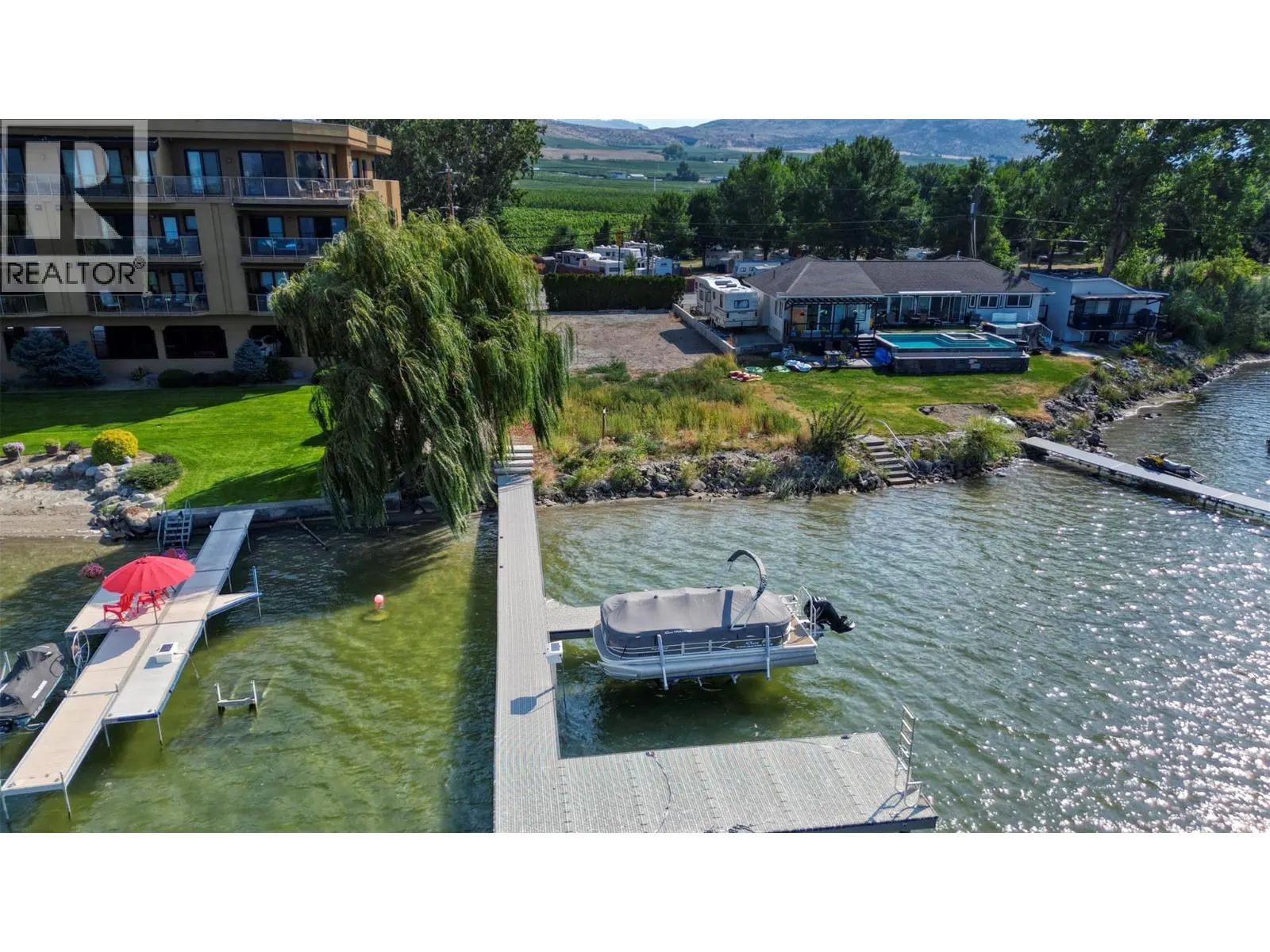 2414 Lakeshore Drive