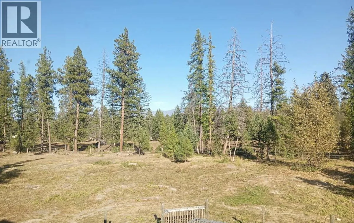 8224 Highway 95A