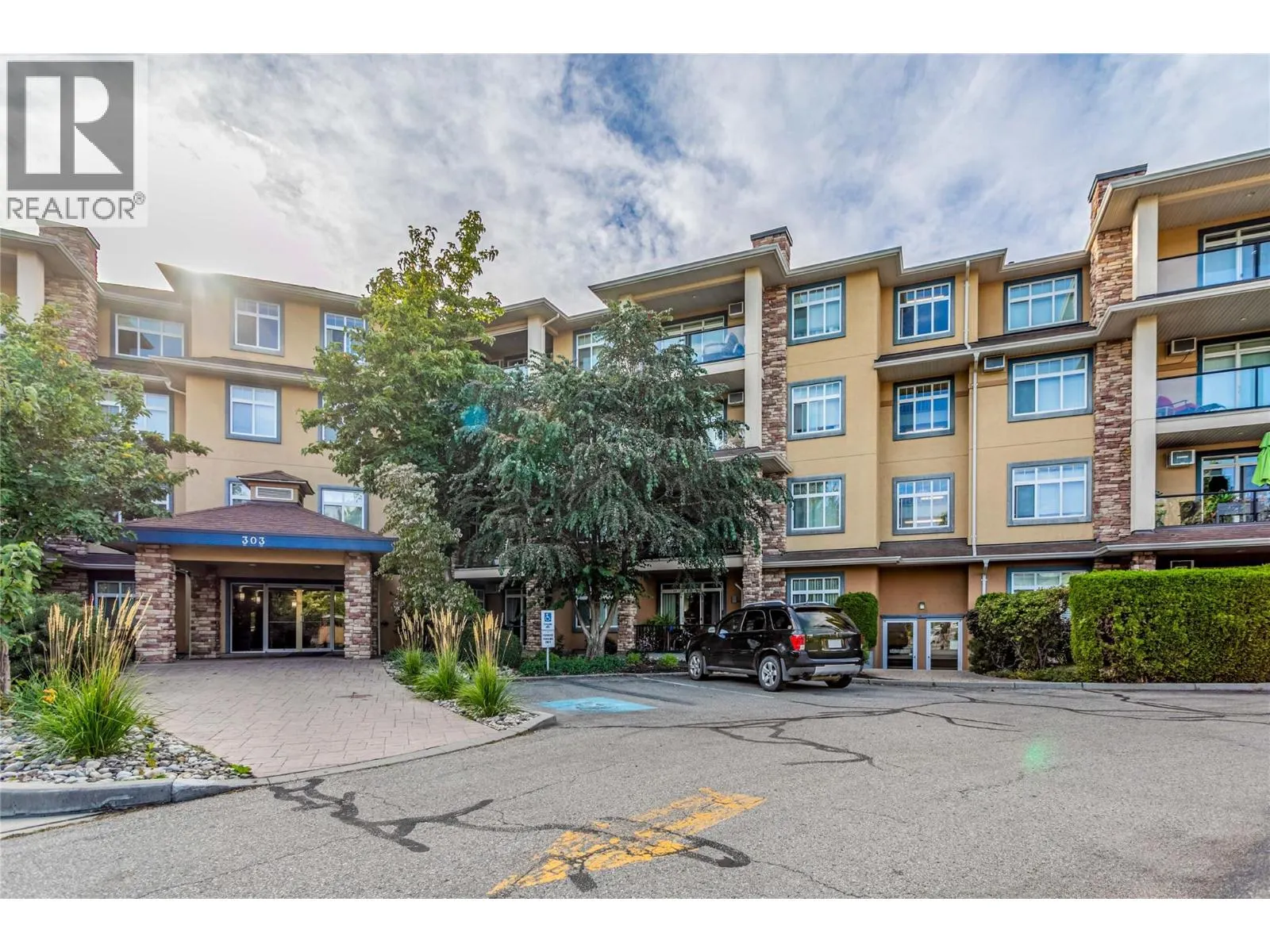303 Whitman Road Unit# 307