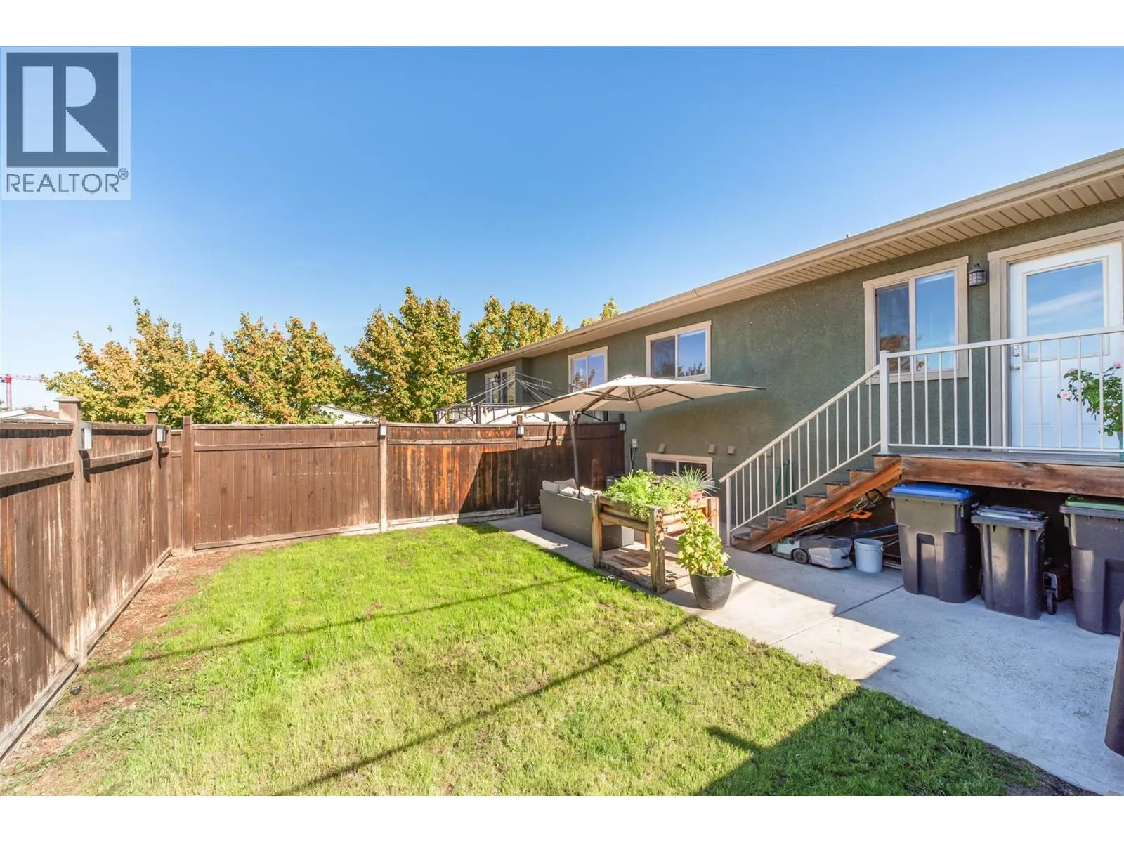 244 Prior Road S