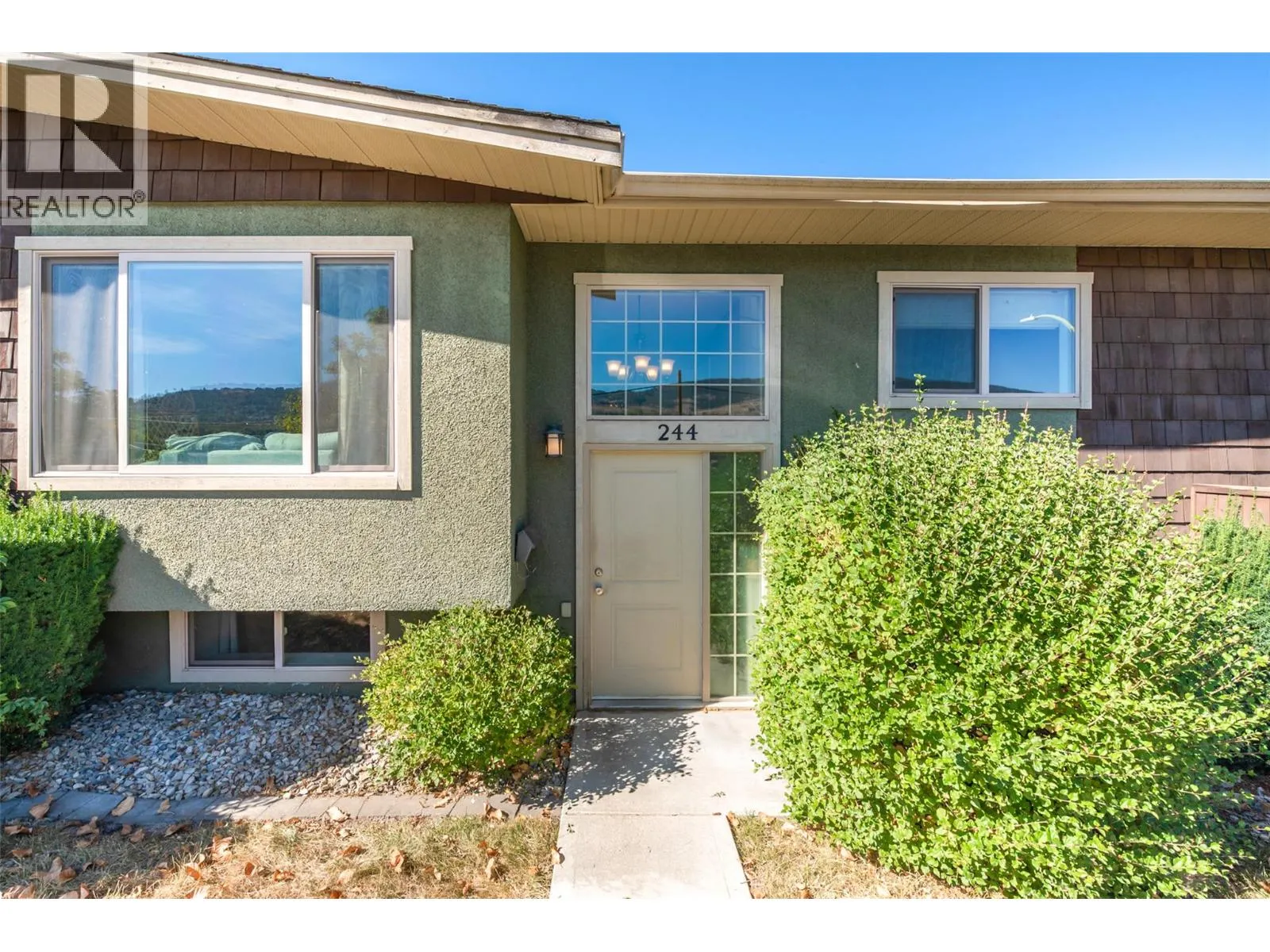 244 Prior Road S