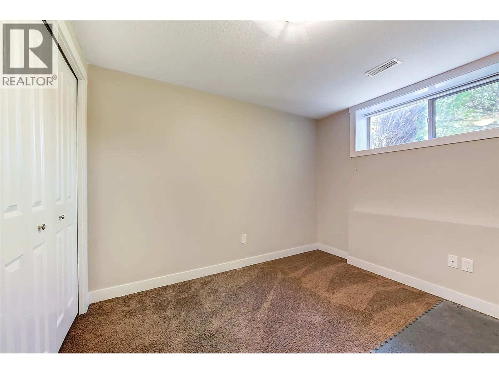 244 Prior Road S