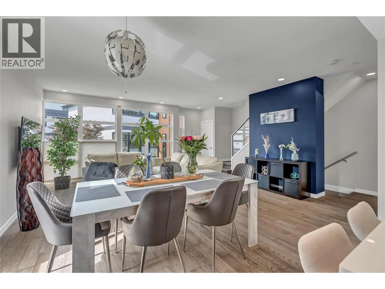 1515 Highland Drive N Unit# 34
