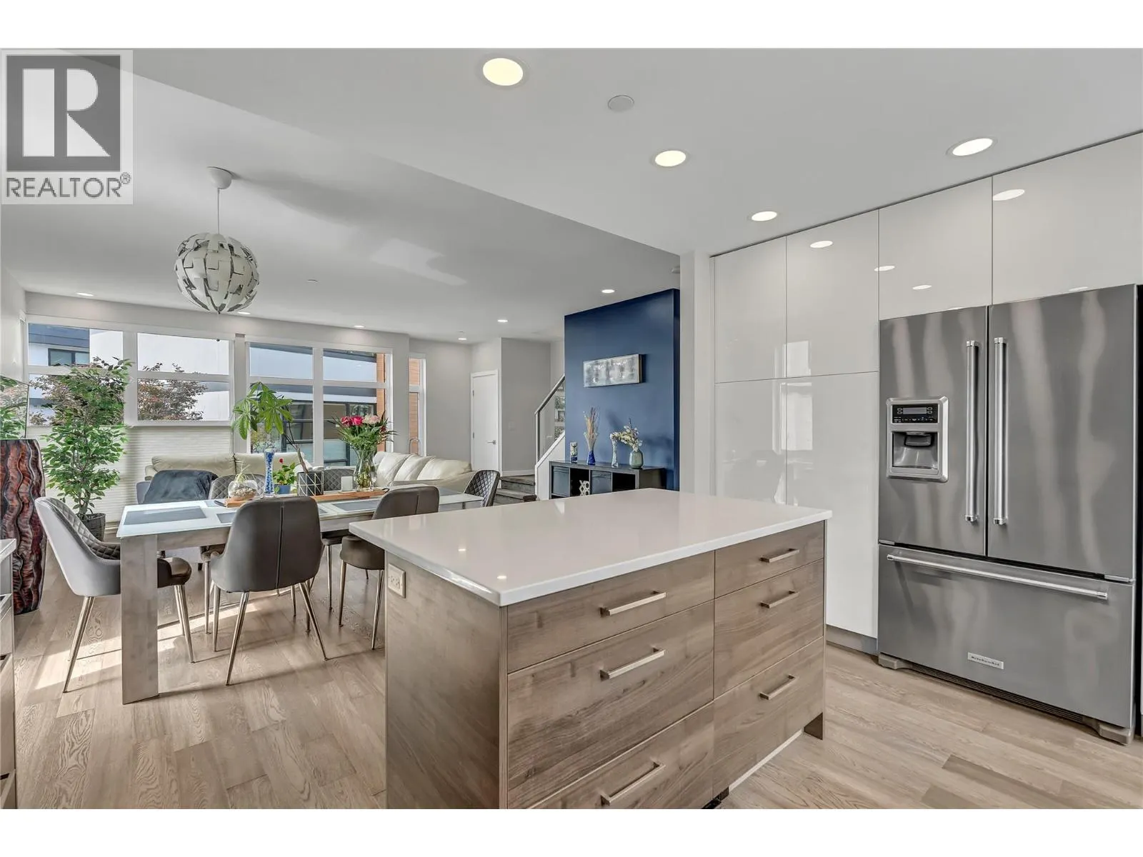 1515 Highland Drive N Unit# 34