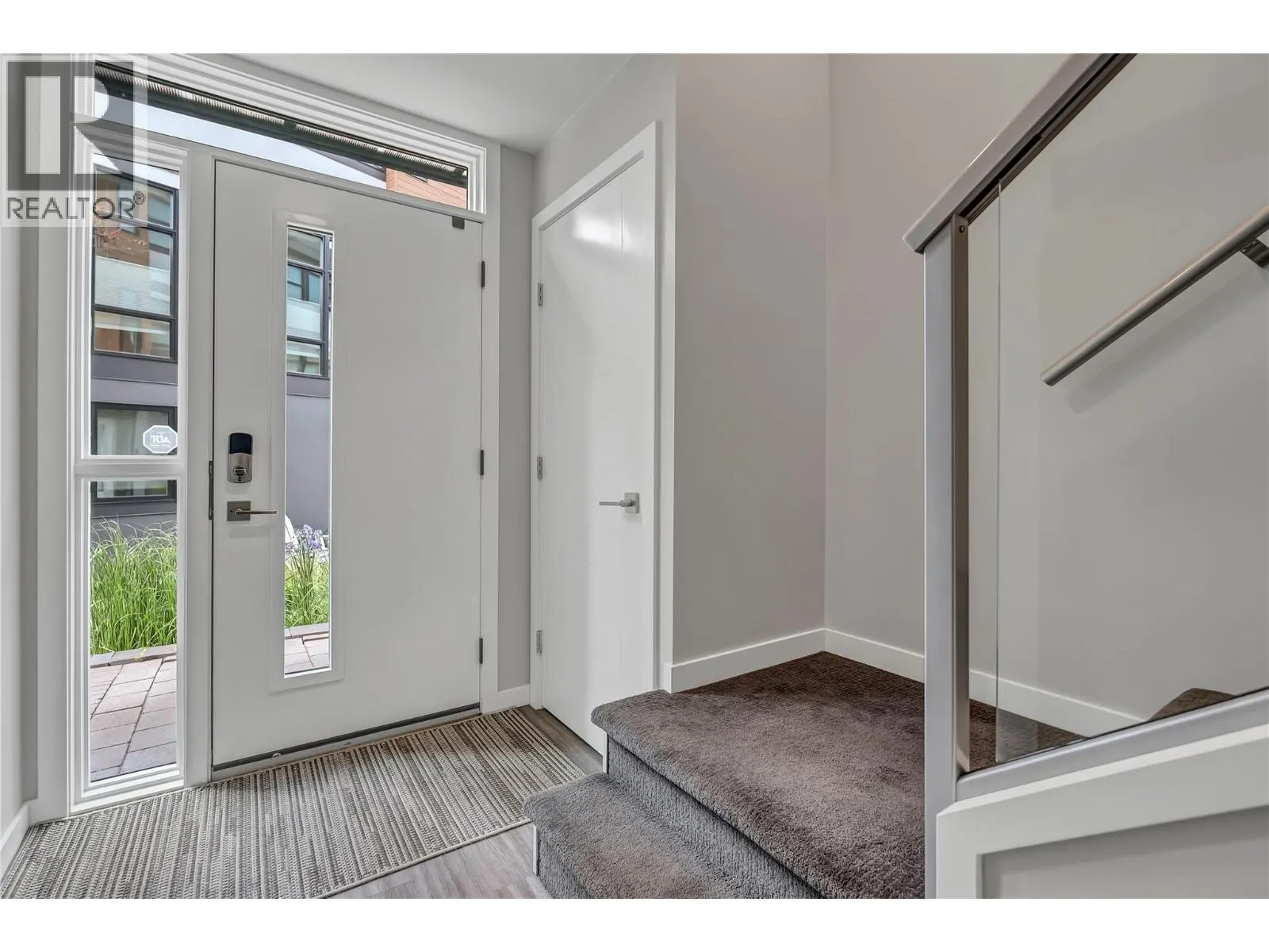 1515 Highland Drive N Unit# 34