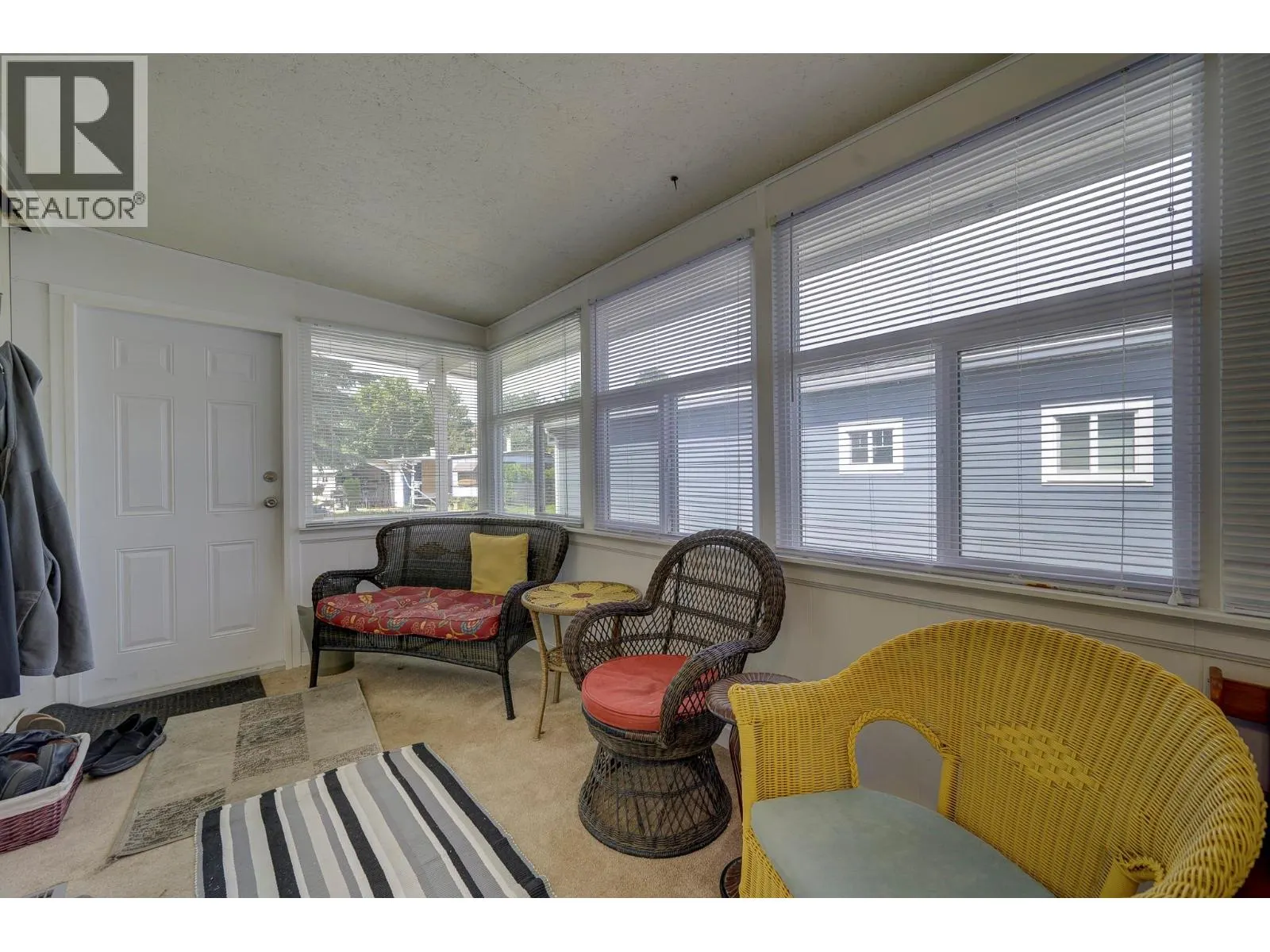 2400 OAKDALE Way Unit# 216