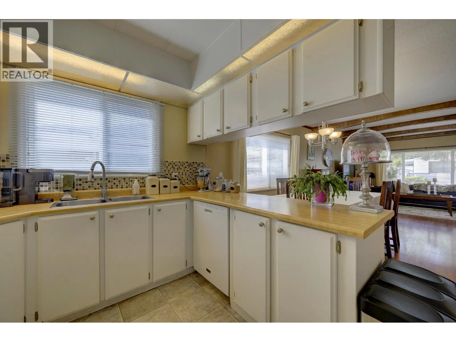 2400 OAKDALE Way Unit# 216