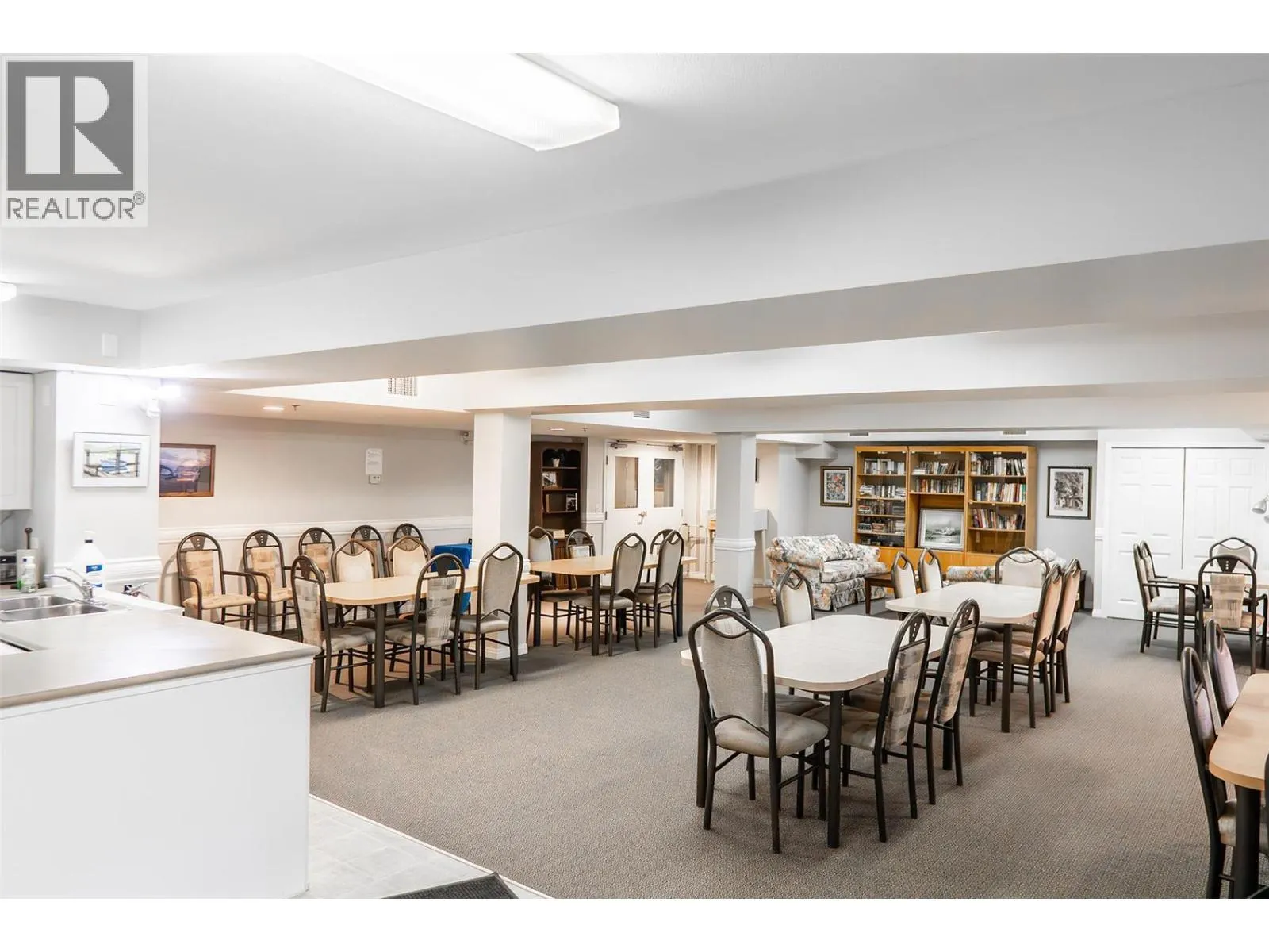 265 Froelich Road Unit# 307