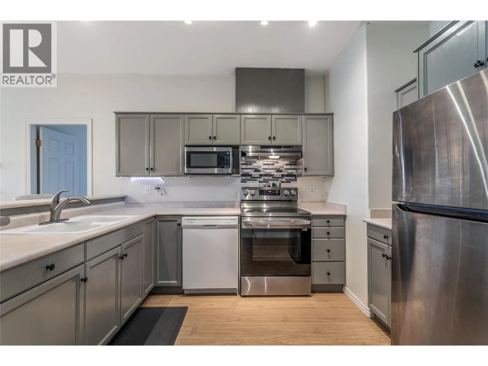 2388 Baron Road Unit# 208