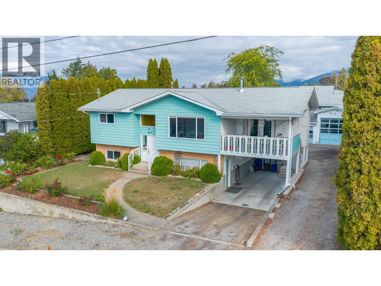1124 ERICKSON Street