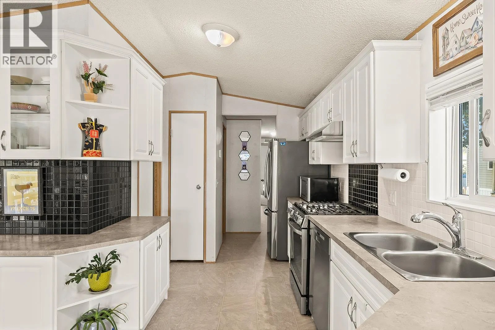 2005 Boucherie Road Unit# 95