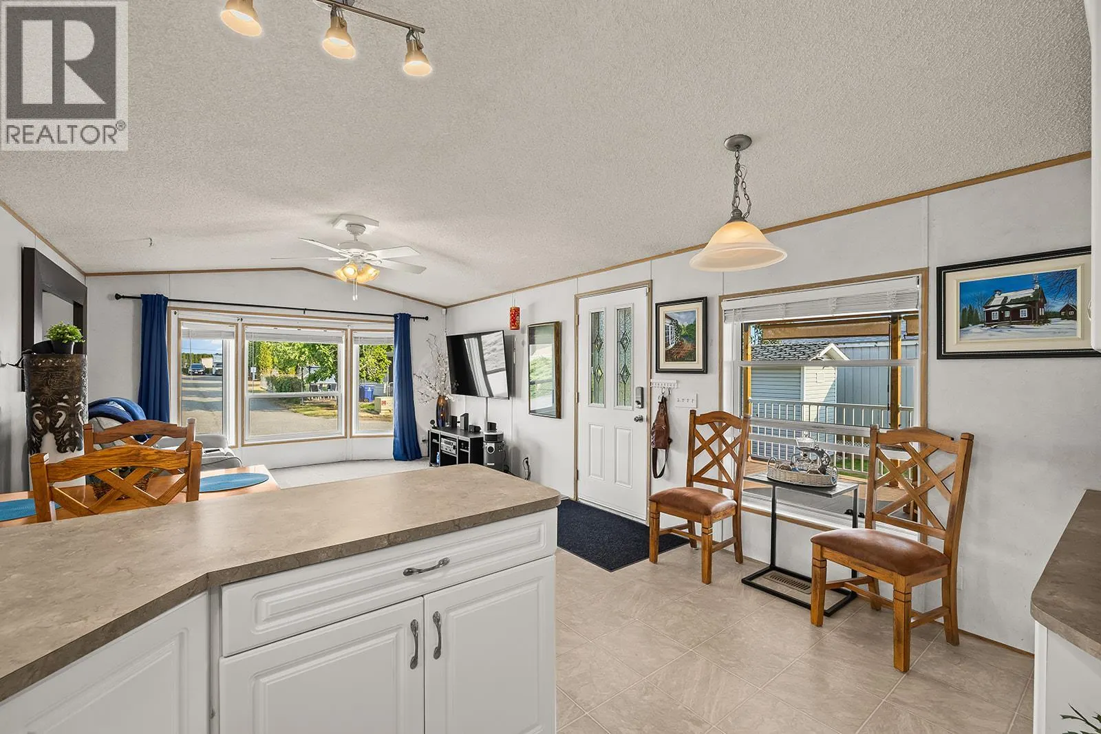2005 Boucherie Road Unit# 95