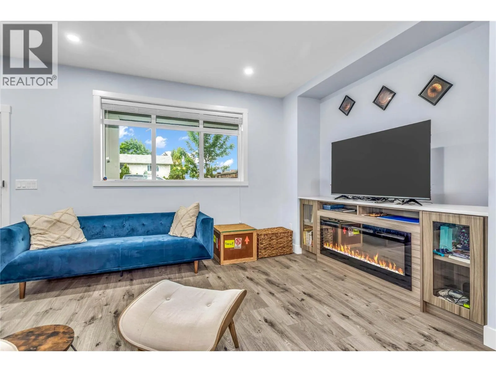 782 Coopland Crescent Unit# 1