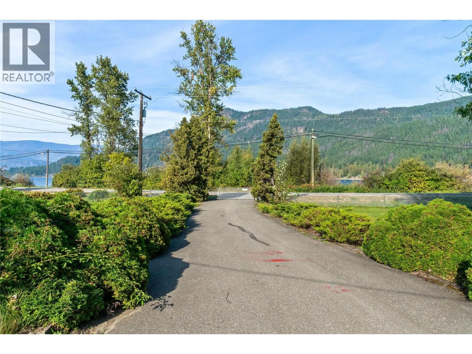 2602 Blind Bay Road