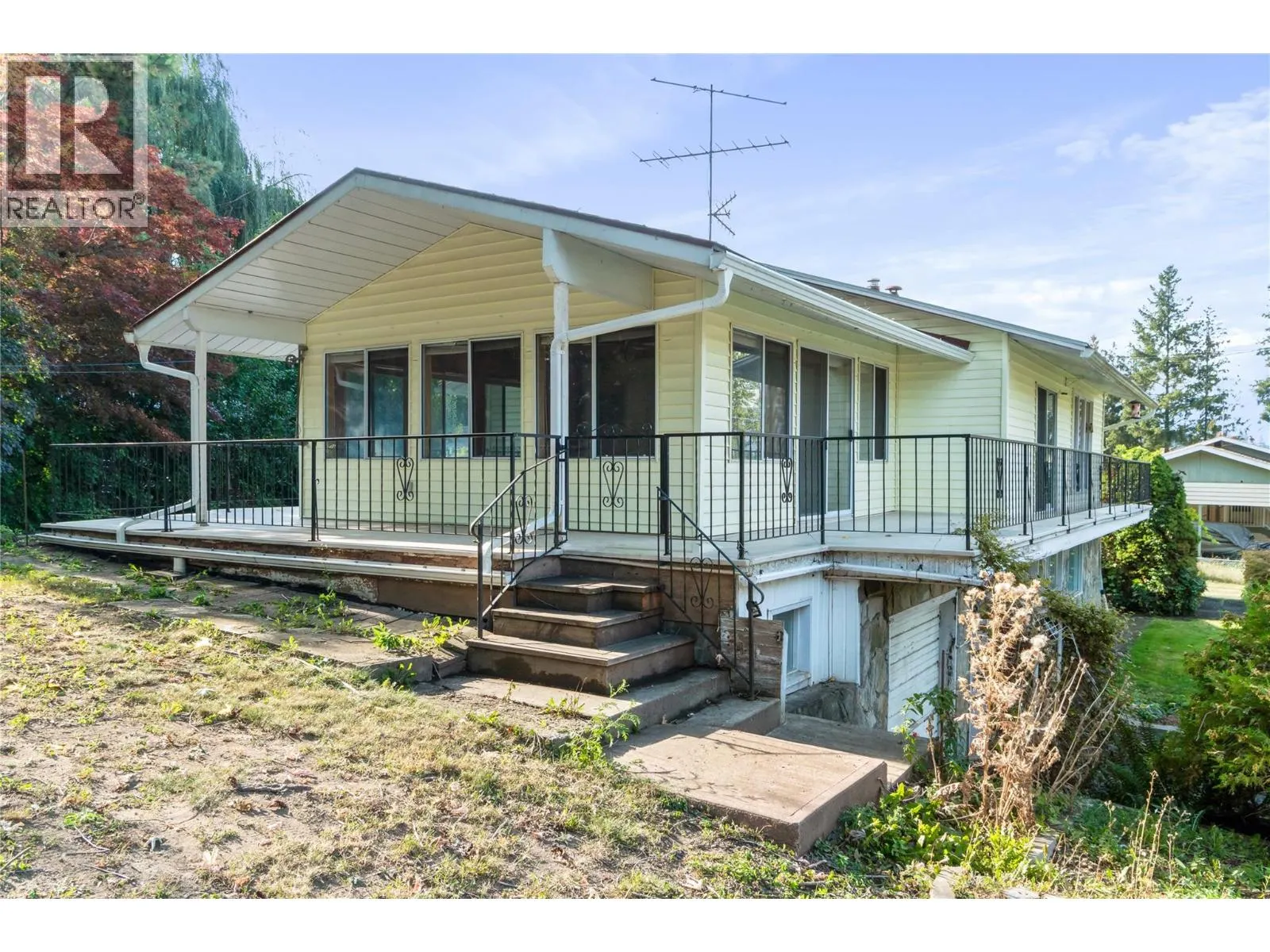 2602 Blind Bay Road