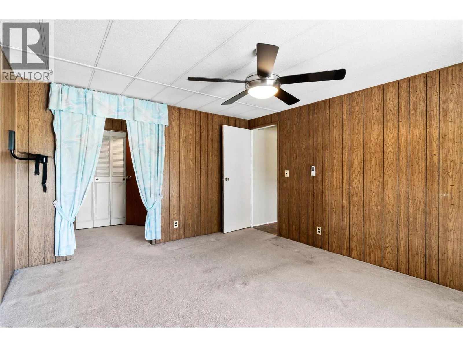 2662 CENTENNIAL Drive
