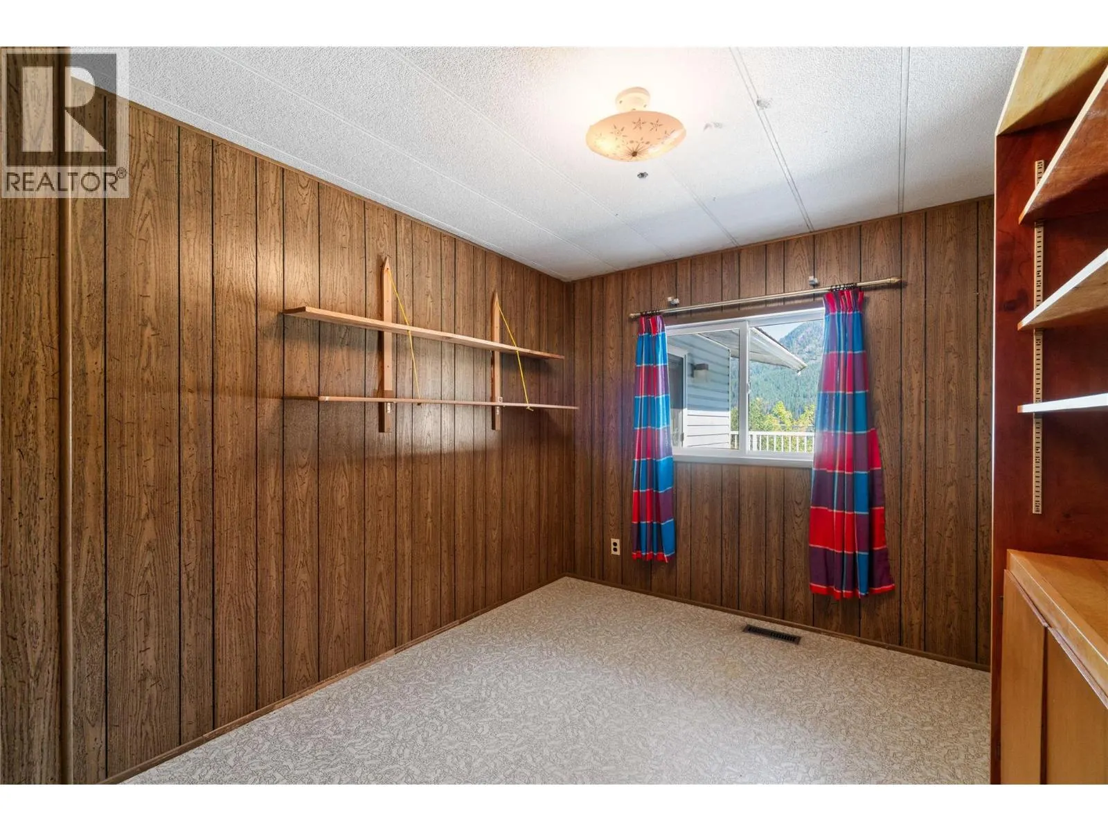 2662 CENTENNIAL Drive
