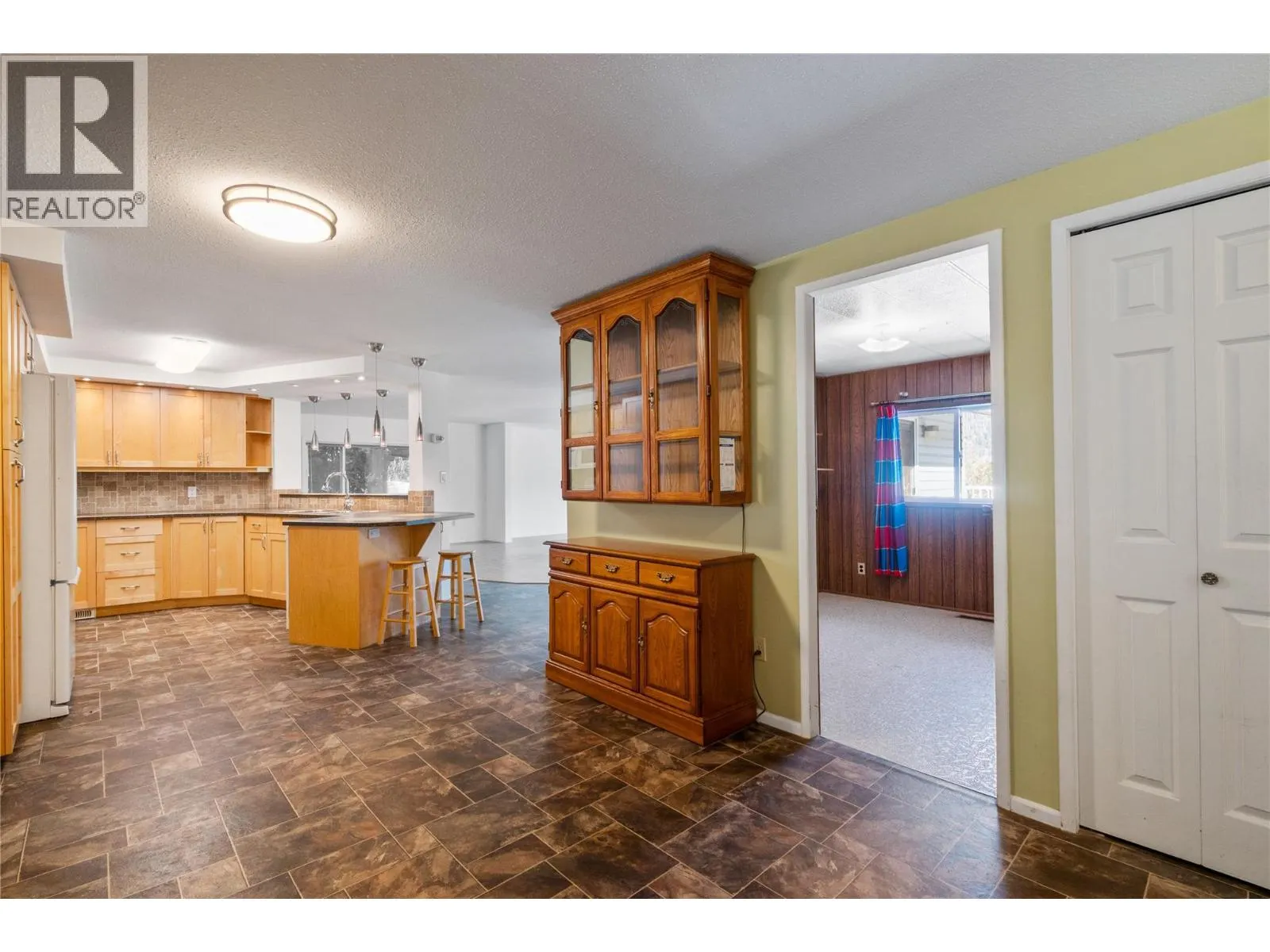 2662 CENTENNIAL Drive