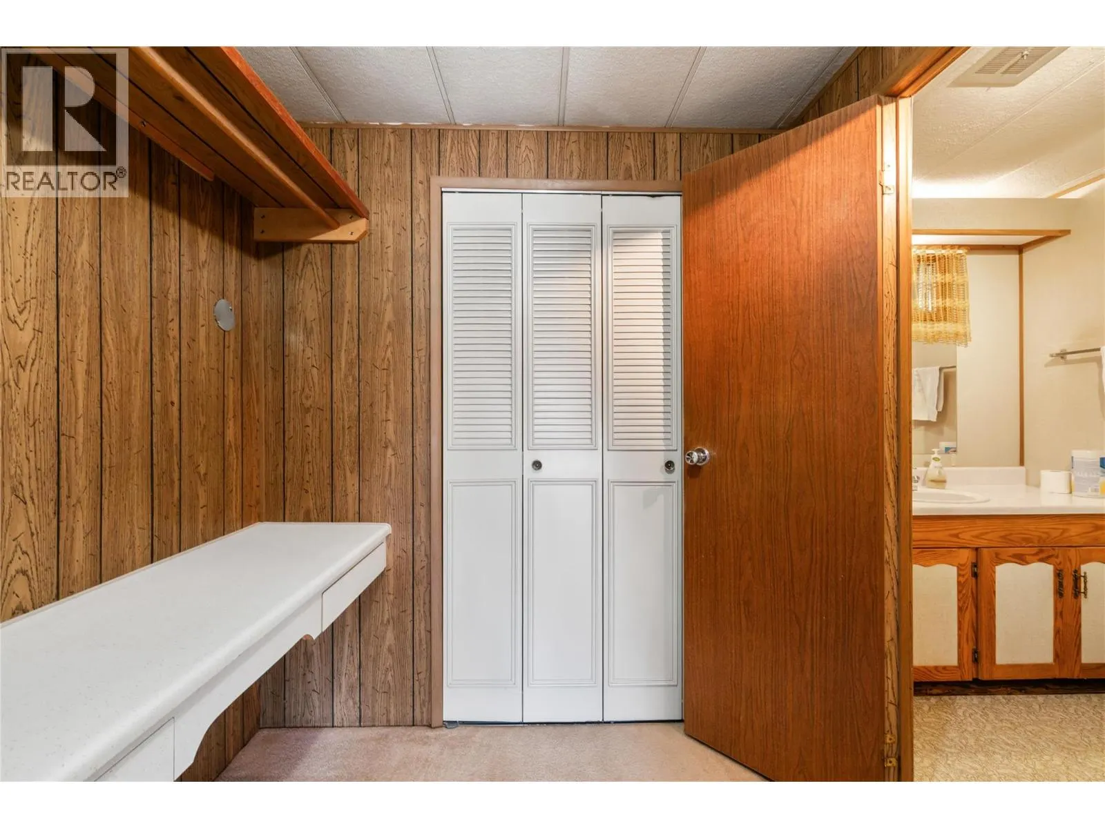 2662 CENTENNIAL Drive