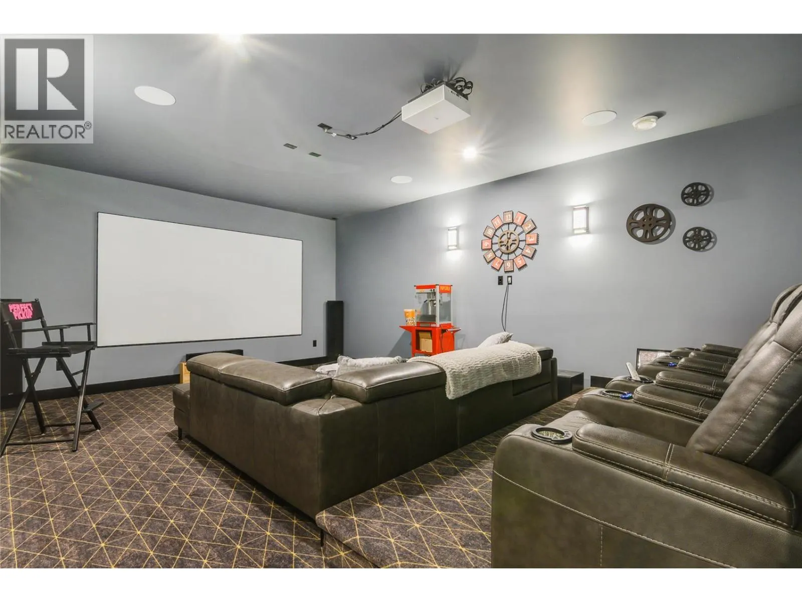 761 Highpointe Lane
