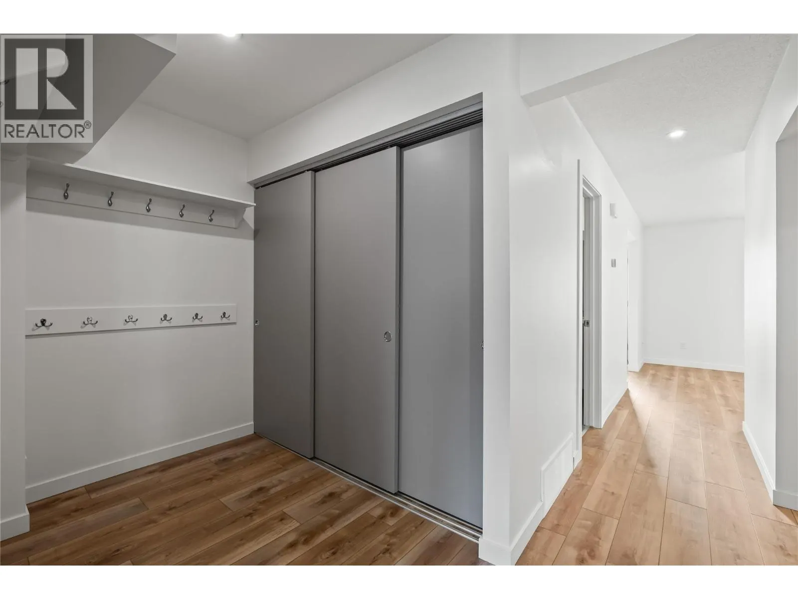 2957 Conlin Court Unit# 3