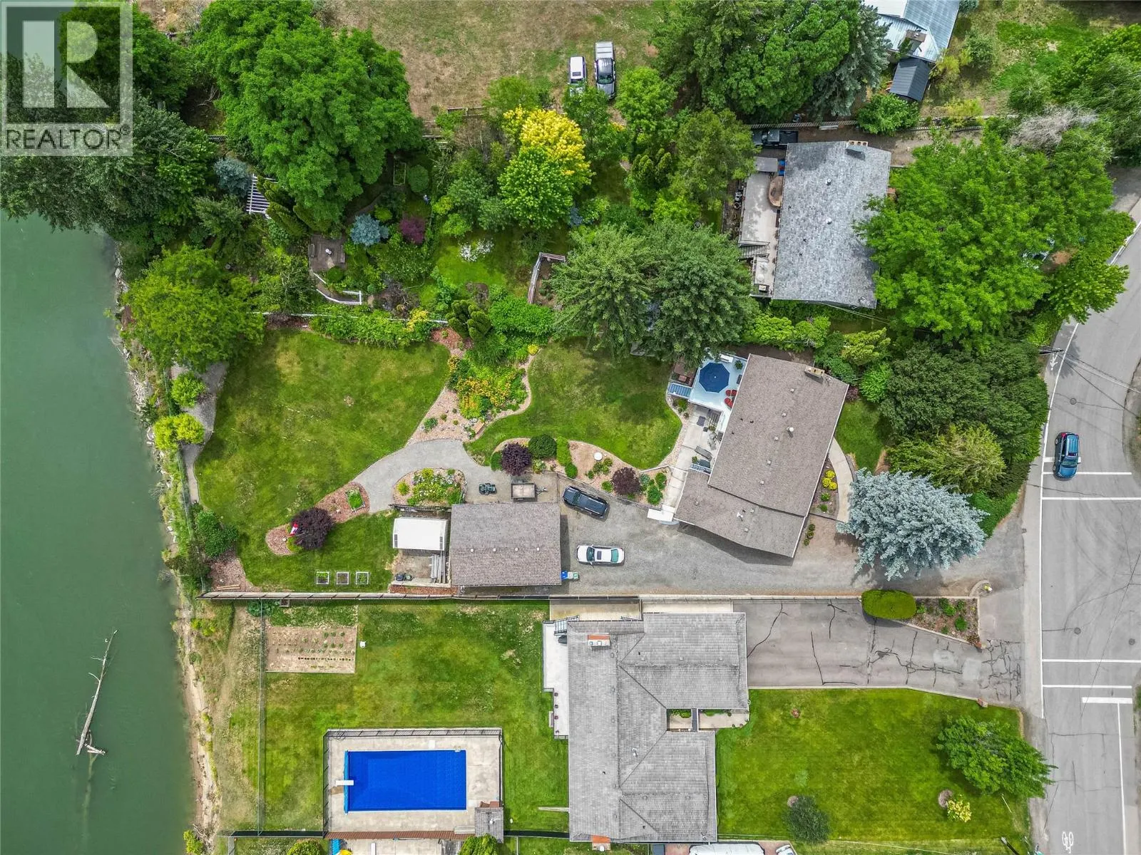 2875 Bank Road