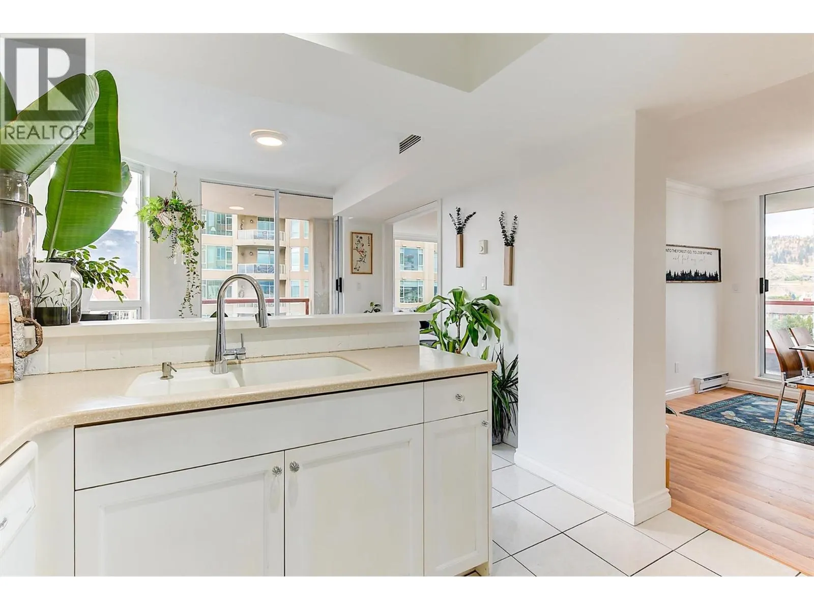 1160 Sunset Drive Unit# 804