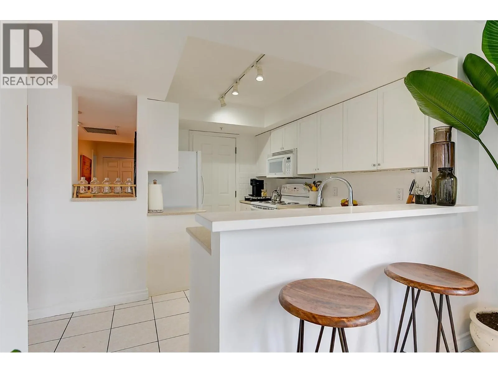 1160 Sunset Drive Unit# 804