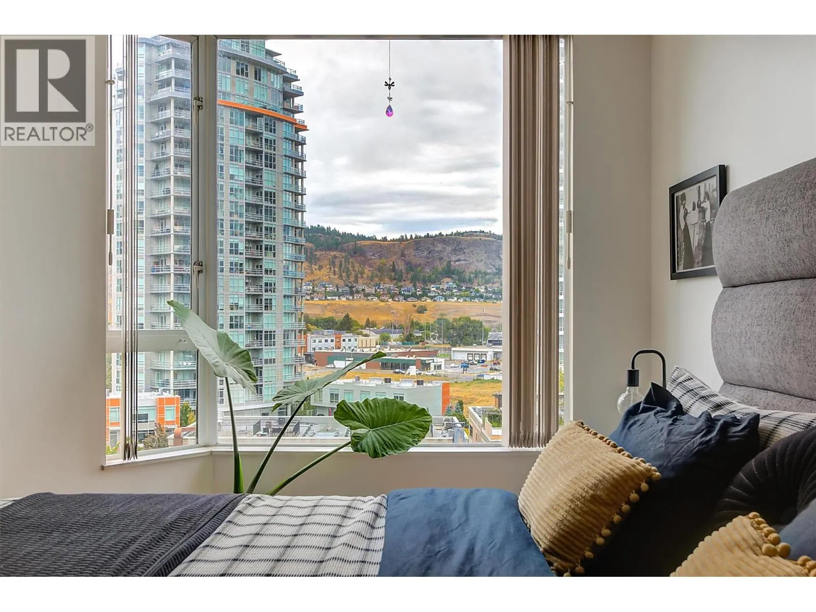 1160 Sunset Drive Unit# 804