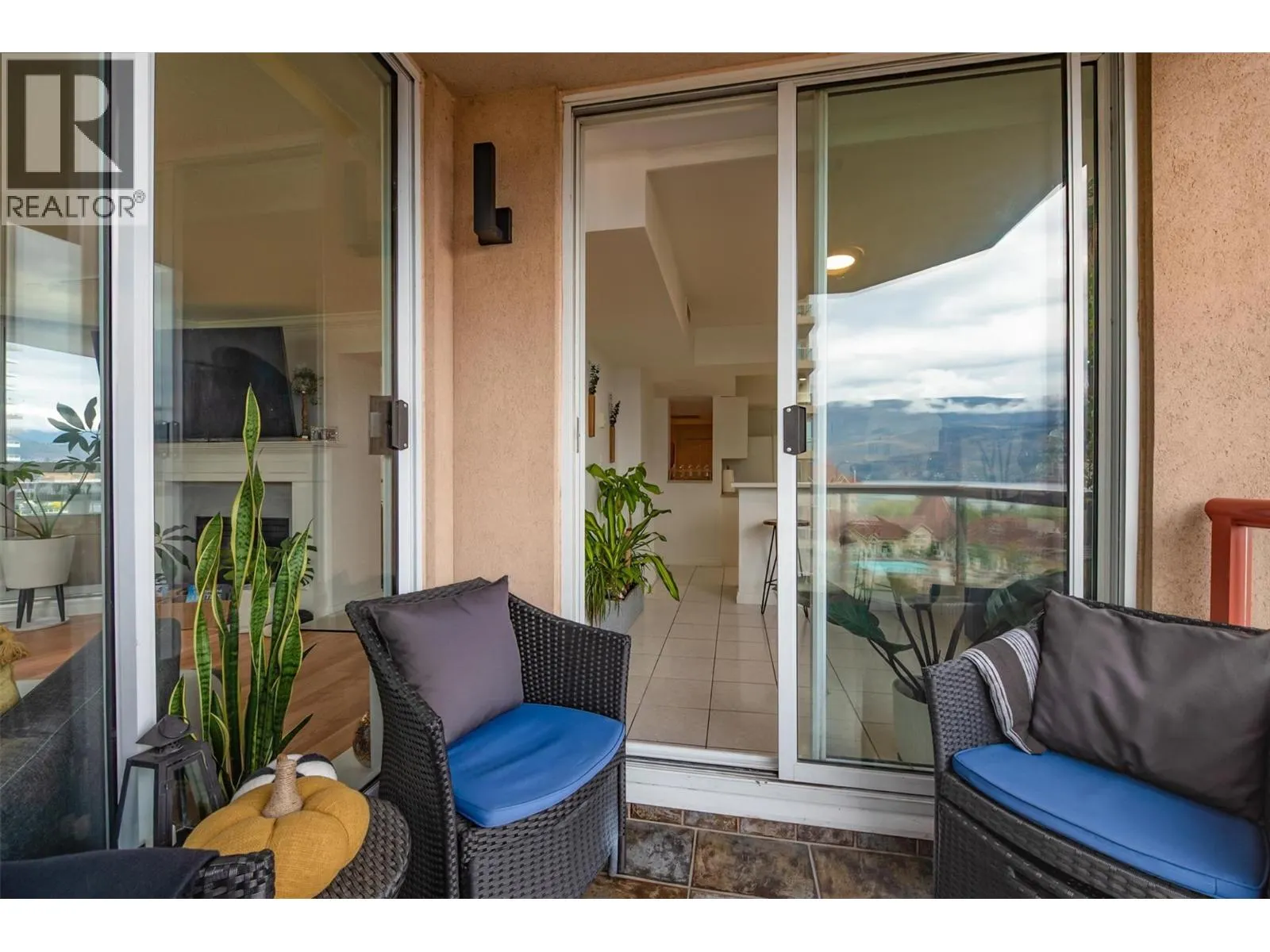 1160 Sunset Drive Unit# 804