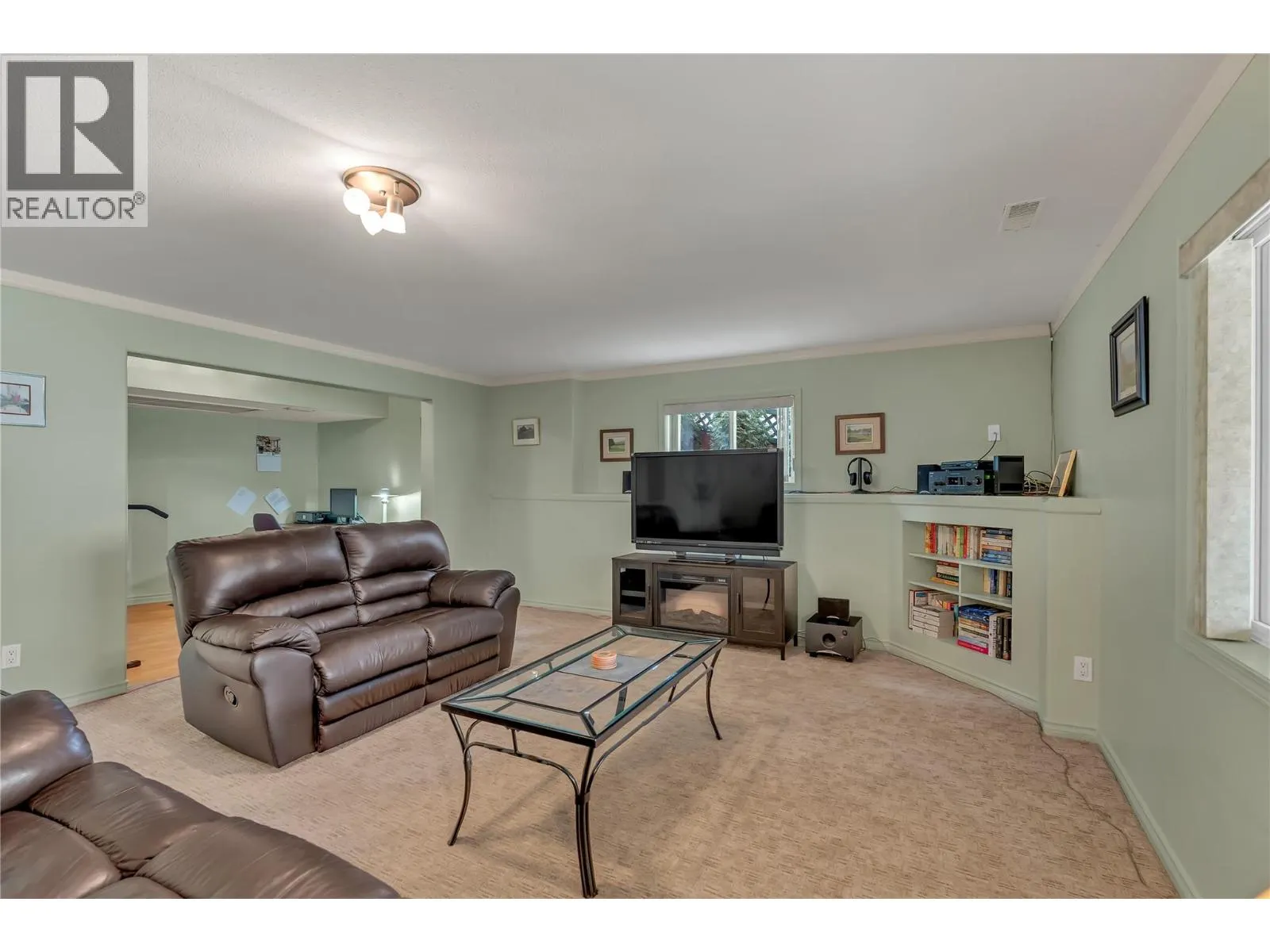 3008 Quail Crescent