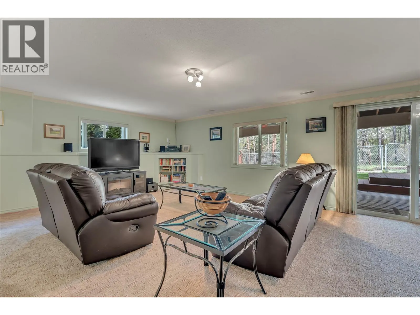3008 Quail Crescent