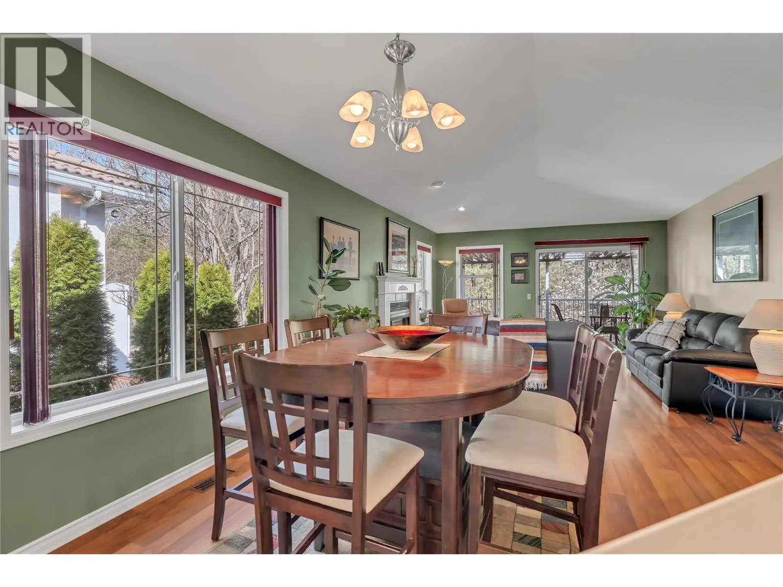 3008 Quail Crescent