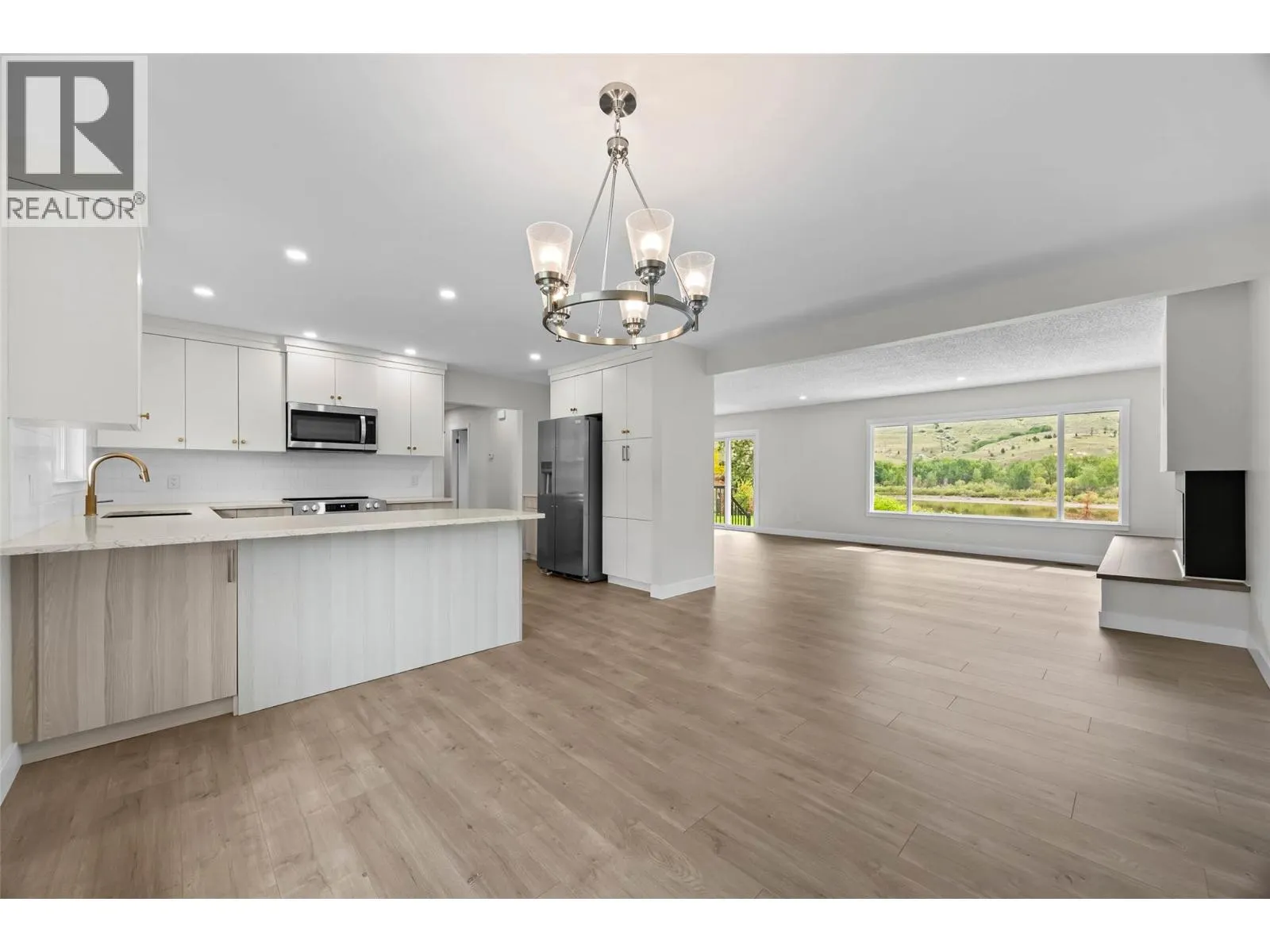 3279 SCHUBERT Road