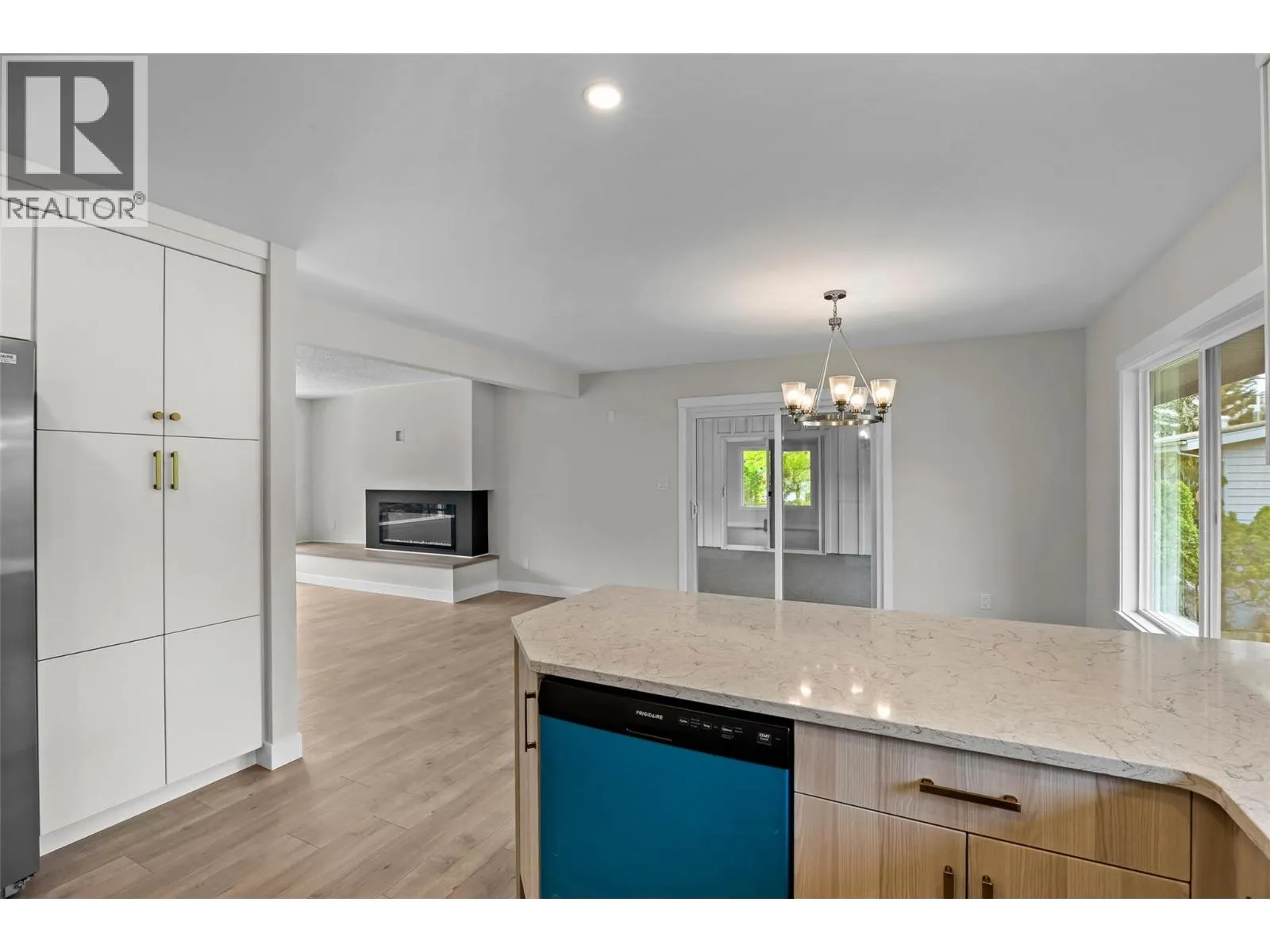 3279 SCHUBERT Road