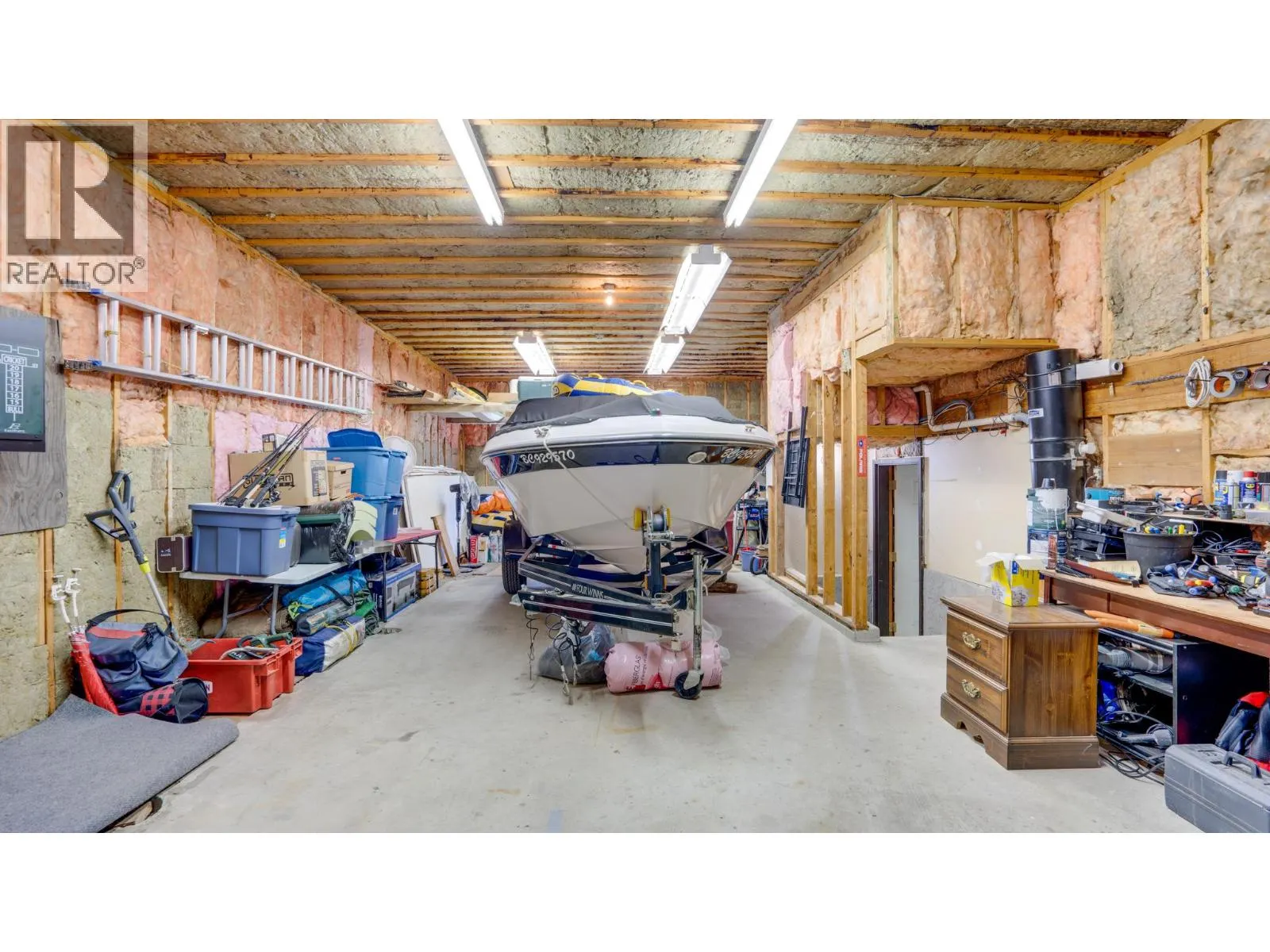 3419 Larch Drive