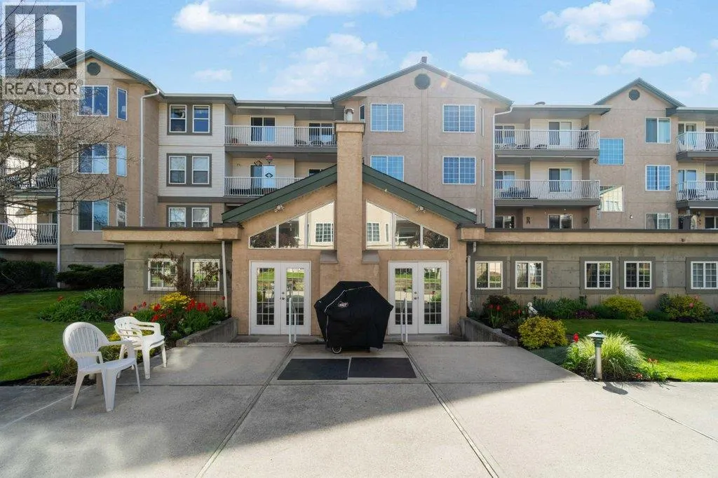 251 6 Street SE Unit# 104