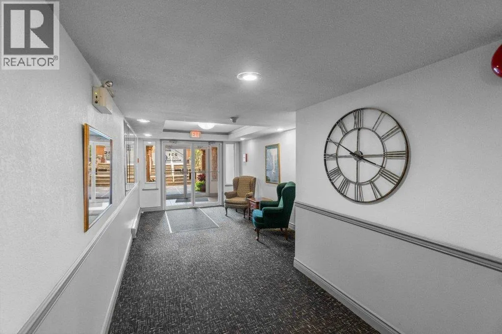 251 6 Street SE Unit# 104