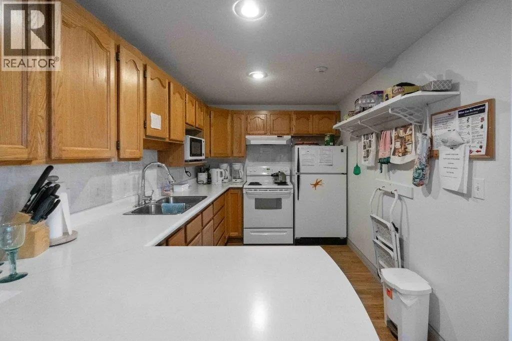 251 6 Street SE Unit# 104